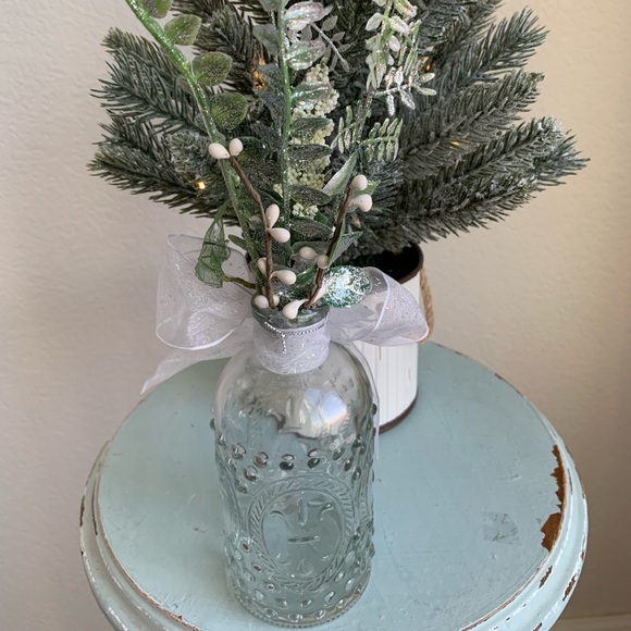 HAND CRAFTED Faux Holiday Foliage Let it Snow Winter Floral Christmas Decor NEW - Picture 5 of 12